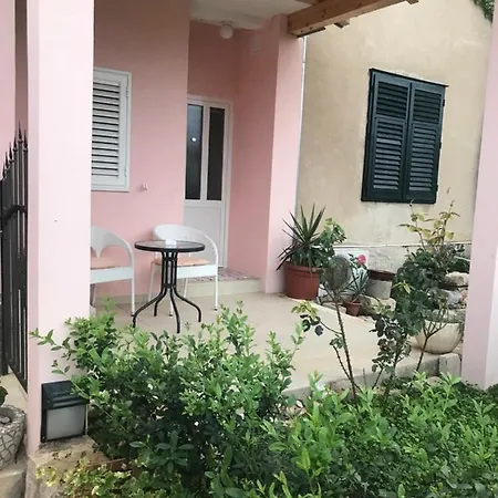 Garden 게스트하우스 3*