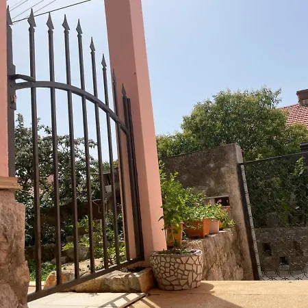 Guest house Garden Studios