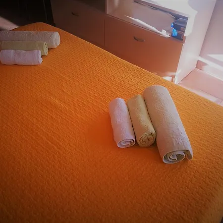 Guest house Garden Studios 3*