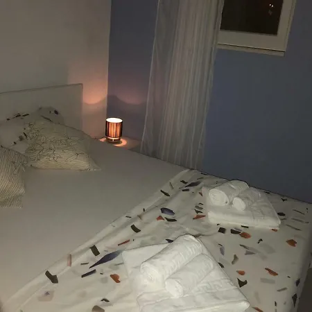Guest house Garden Studios 3*